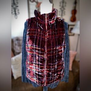 LOFT Plaid Crushed Velvet Puffer Vest